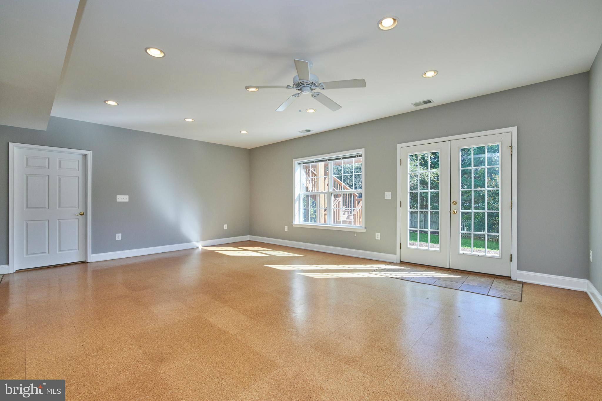 114 ROSEBROOK CT NW #UNIT B (BASEMENT)