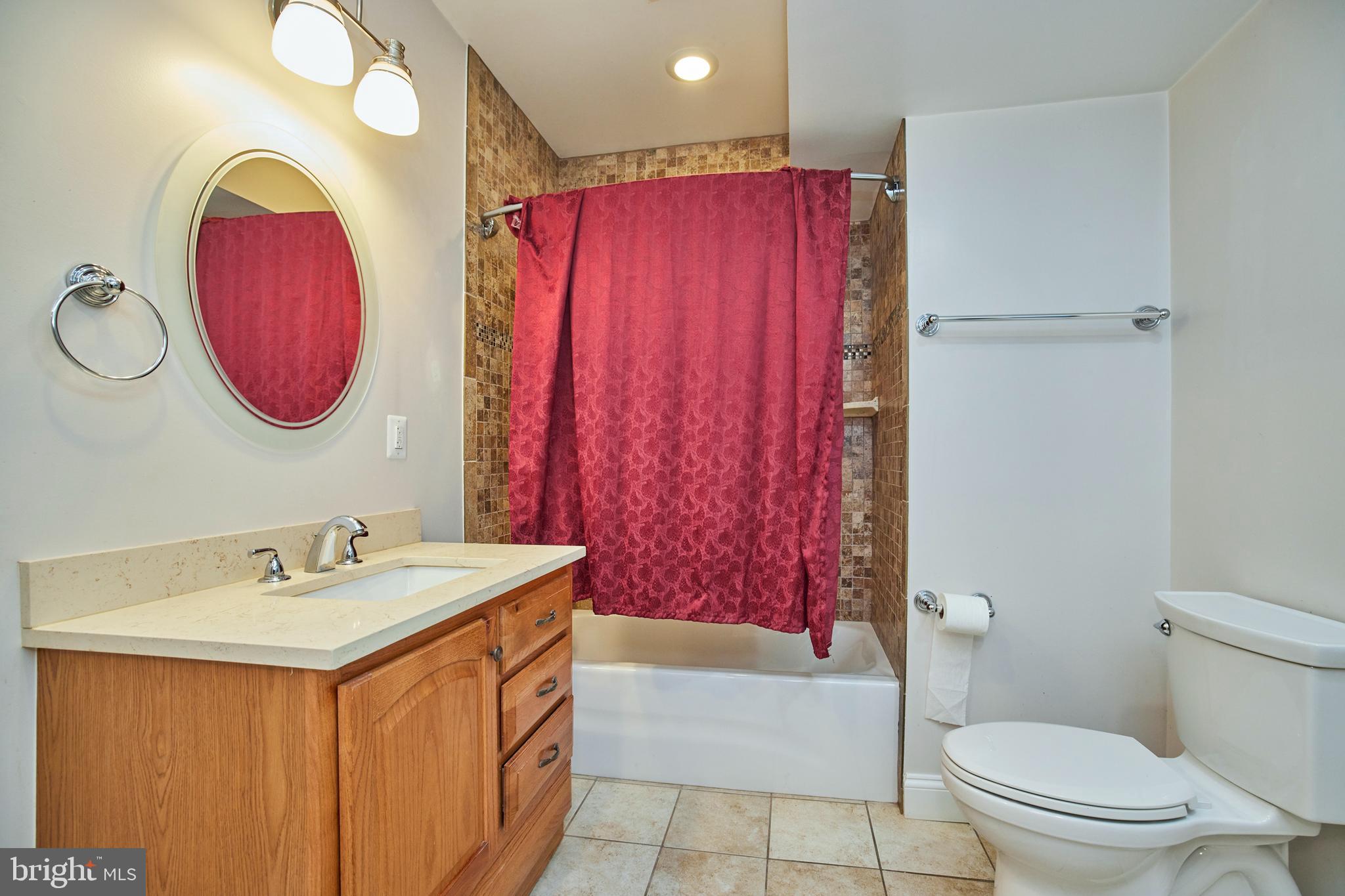 114 ROSEBROOK CT NW #UNIT B (BASEMENT)