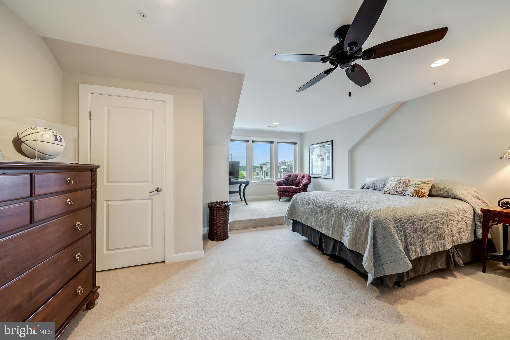 1521 RIBBON LIMESTONE TER SE