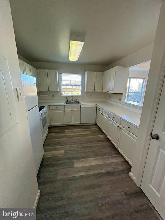 44152 NATALIE TERRACE 301