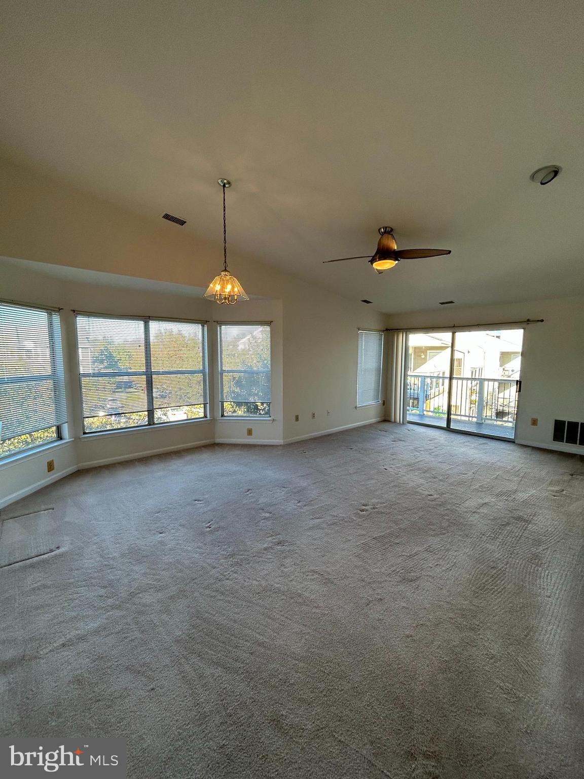 44152 NATALIE TERRACE 301