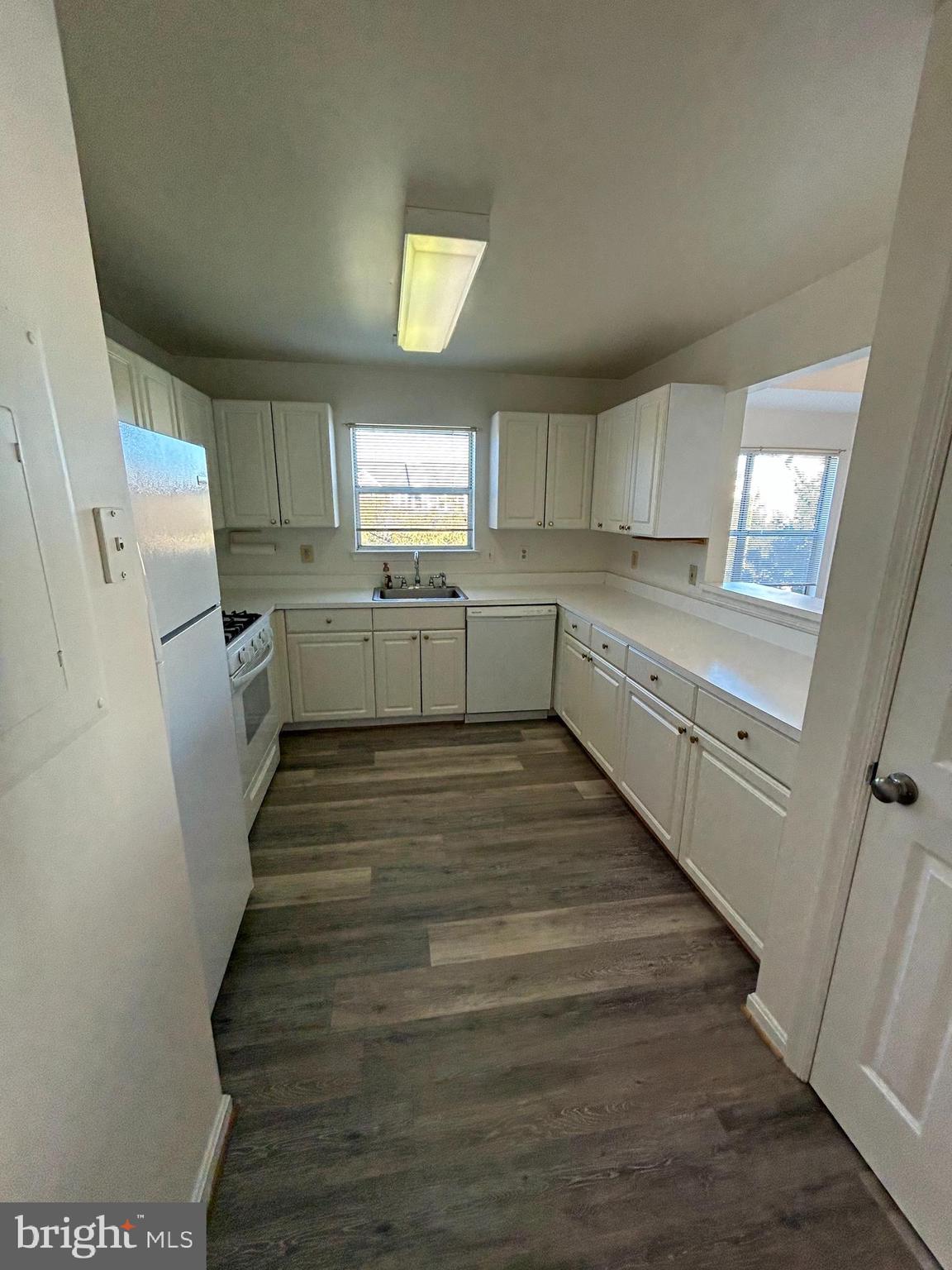 44152 NATALIE TERRACE 301