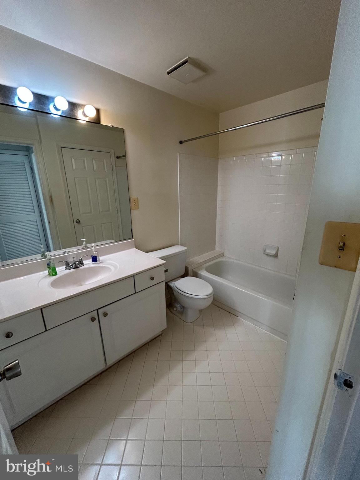 44152 NATALIE TERRACE 301