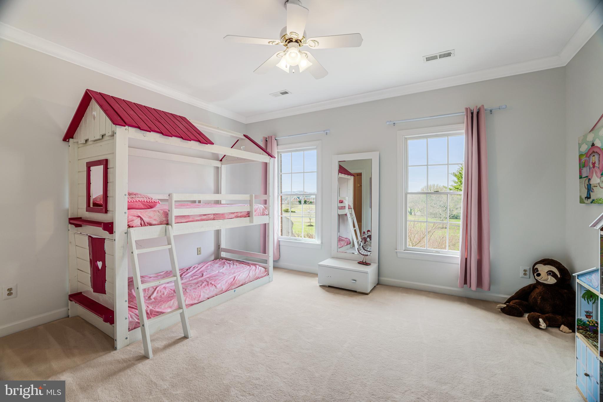 22609 HILLSIDE CIRCLE