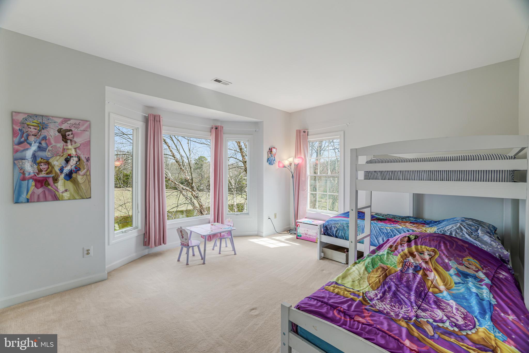 22609 HILLSIDE CIRCLE
