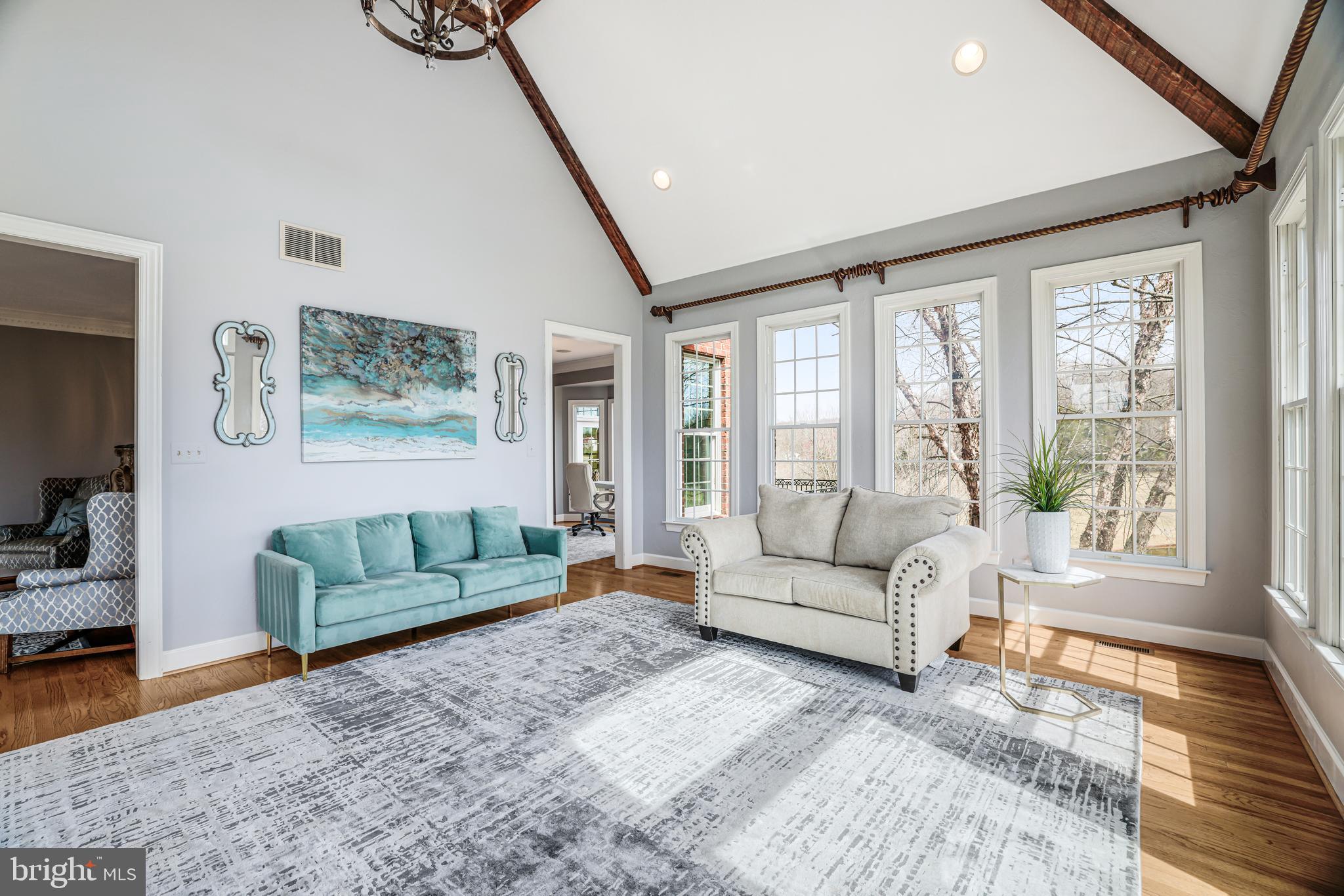 22609 HILLSIDE CIRCLE