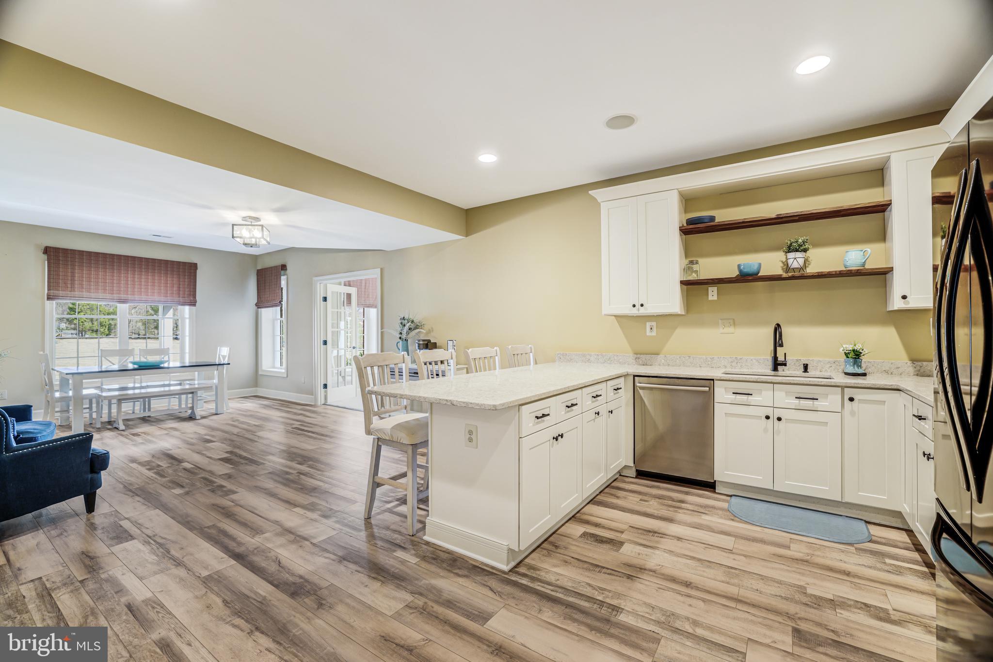 22609 HILLSIDE CIRCLE