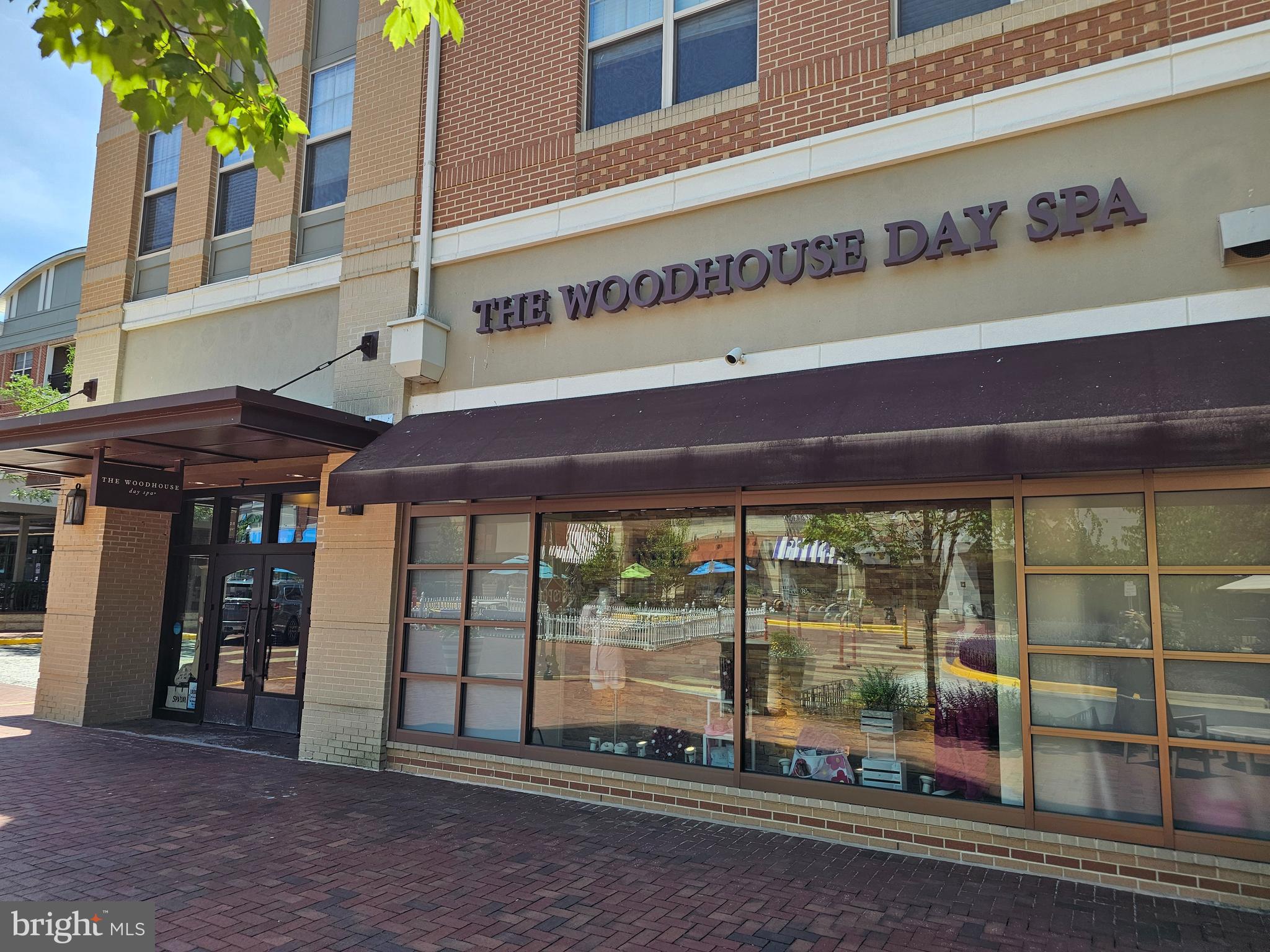 1714 GRAY SHALE TERRACE SE