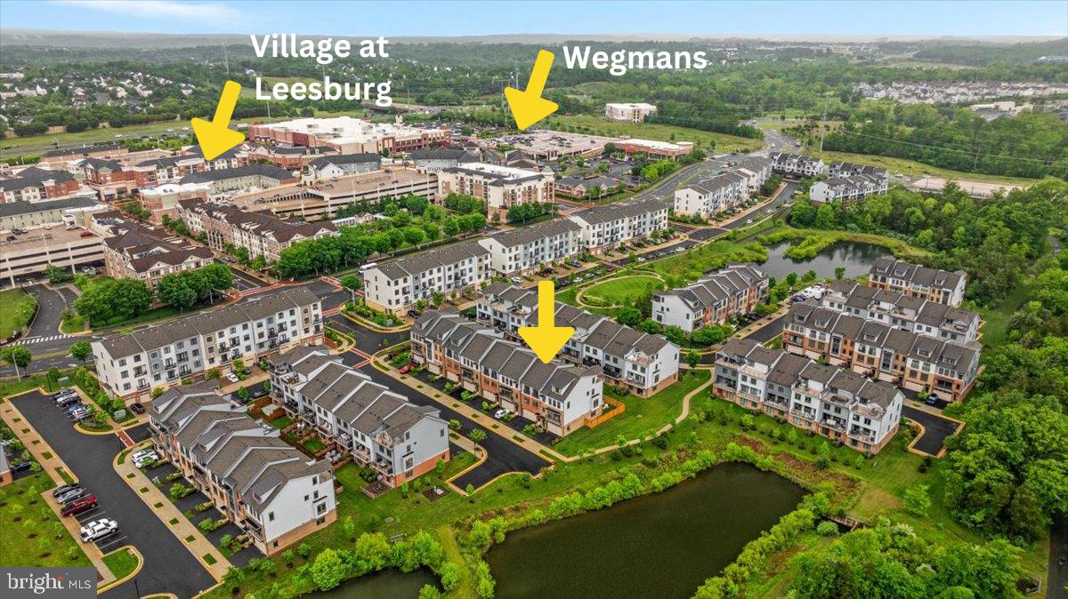 1714 GRAY SHALE TERRACE SE