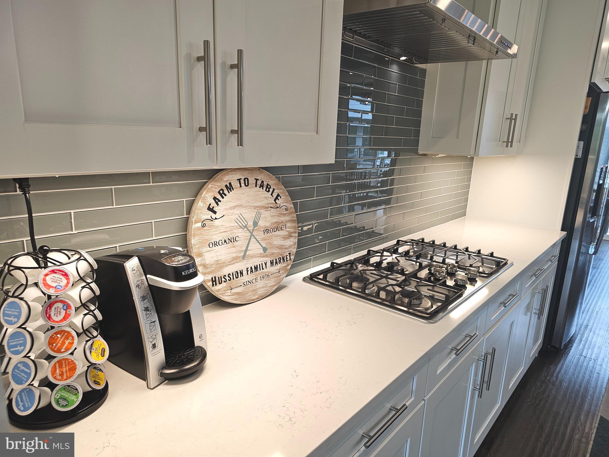 1714 GRAY SHALE TERRACE SE