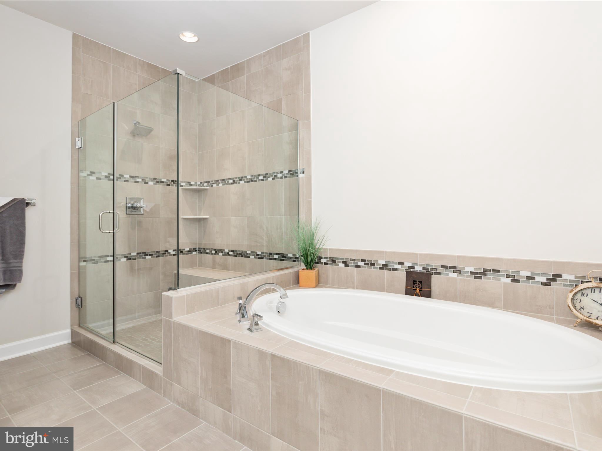 1714 GRAY SHALE TERRACE SE