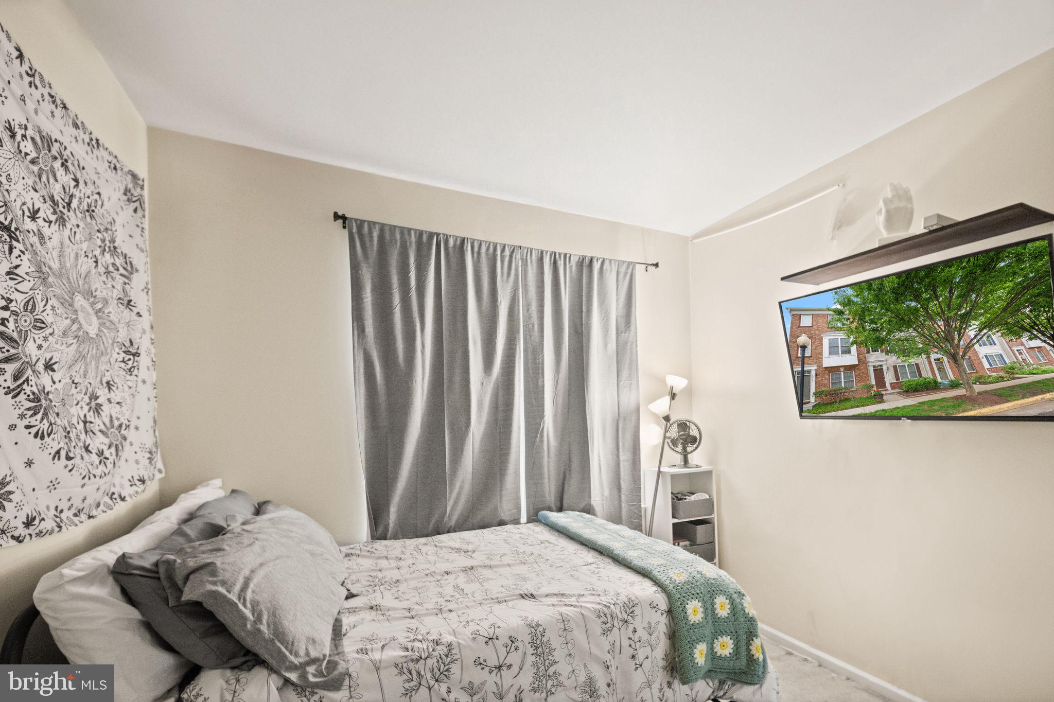 42927 MCCOMAS TERRACE