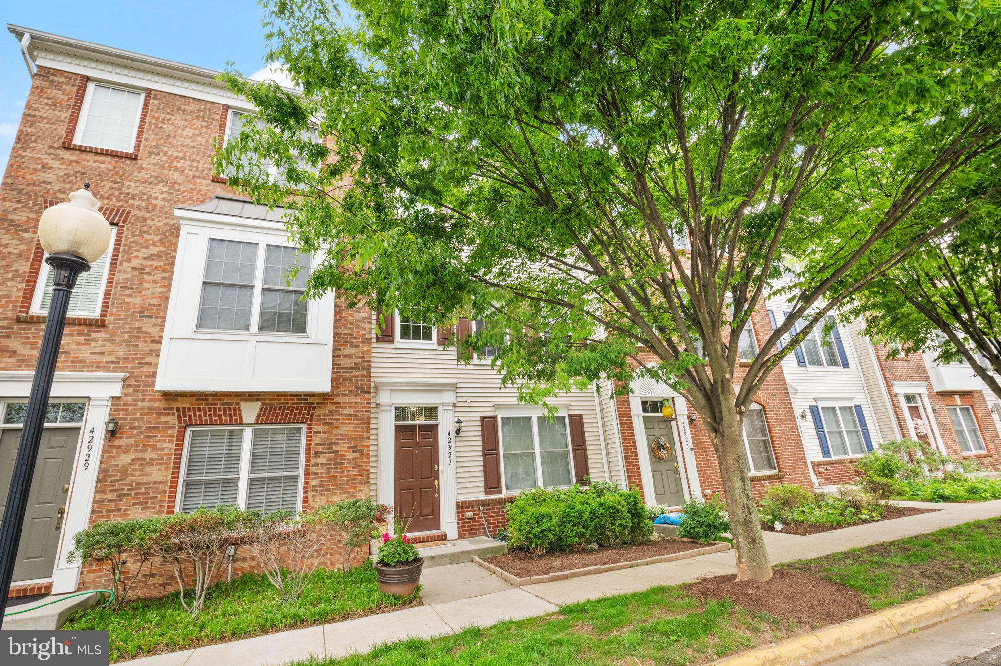 42927 MCCOMAS TERRACE