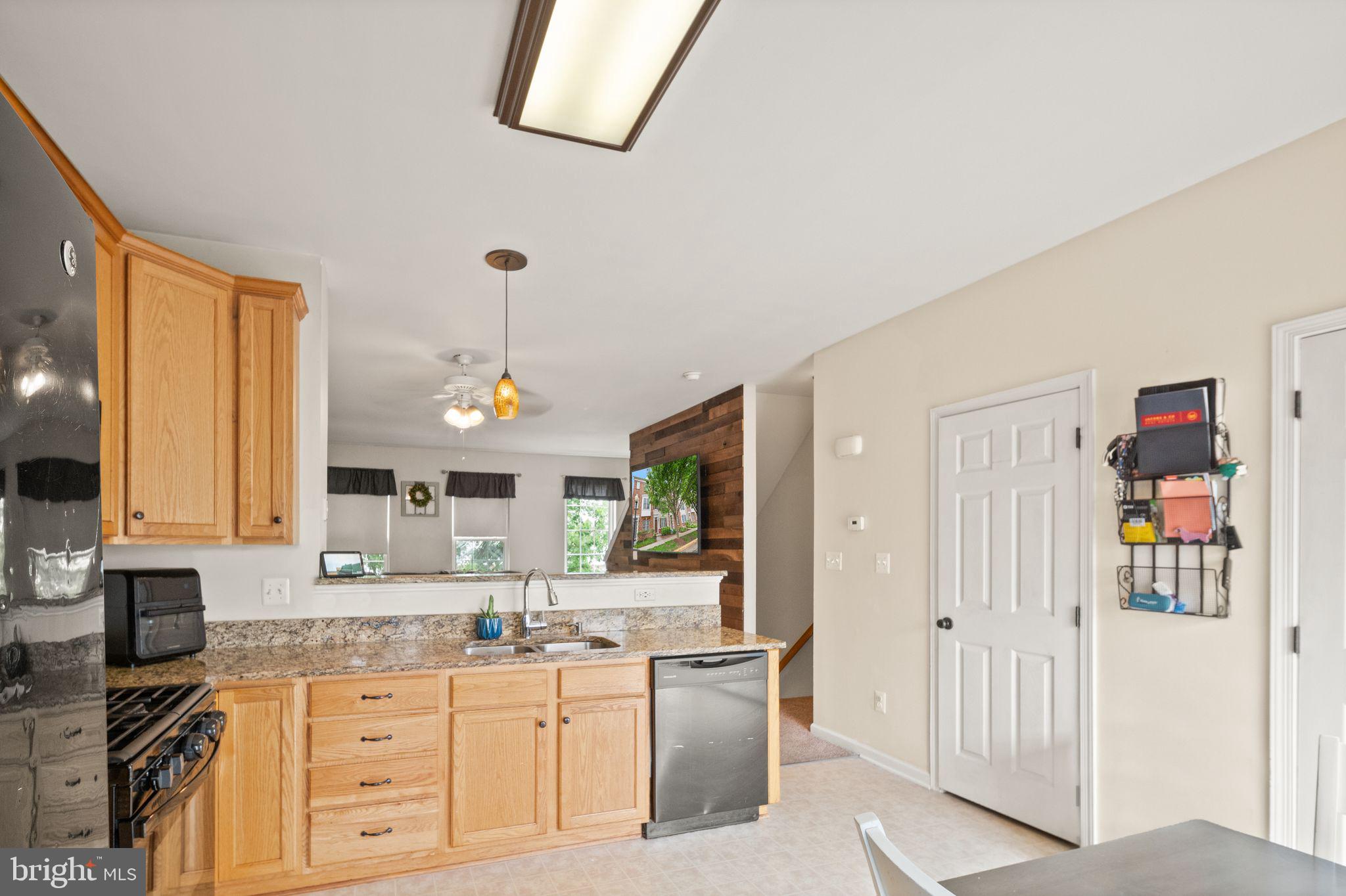 42927 MCCOMAS TERRACE