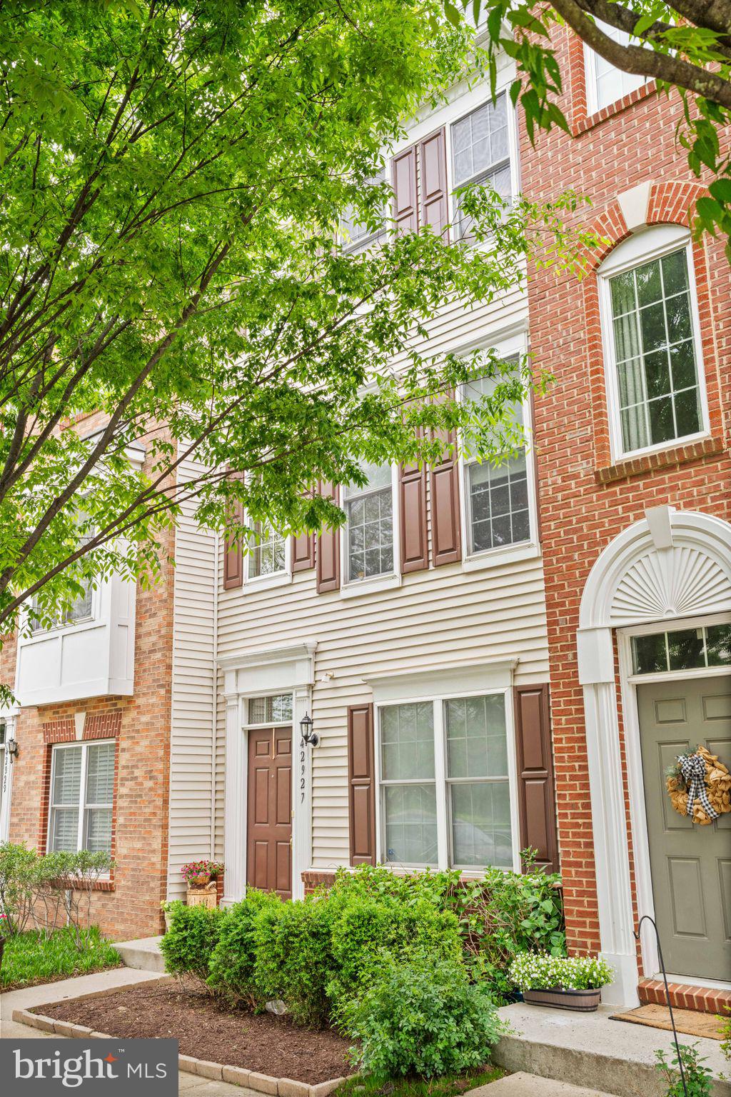 42927 MCCOMAS TERRACE