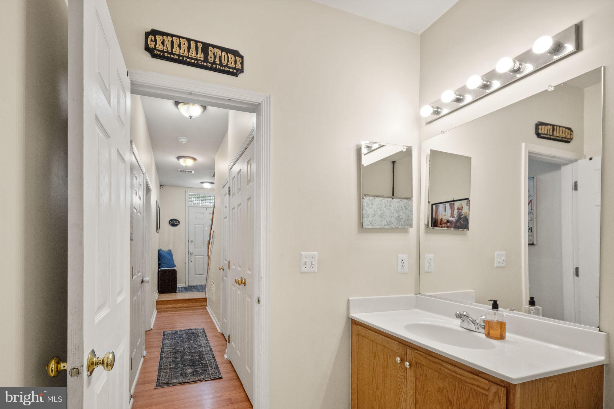 42927 MCCOMAS TERRACE