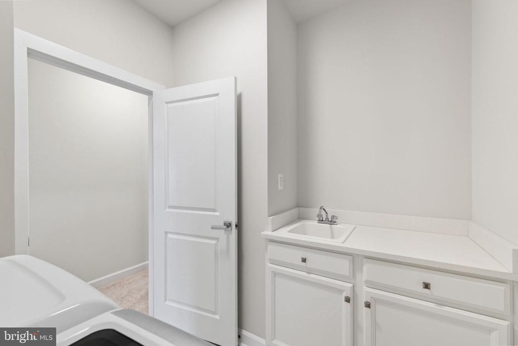 1803 BLUE MARBLE TERRACE SE