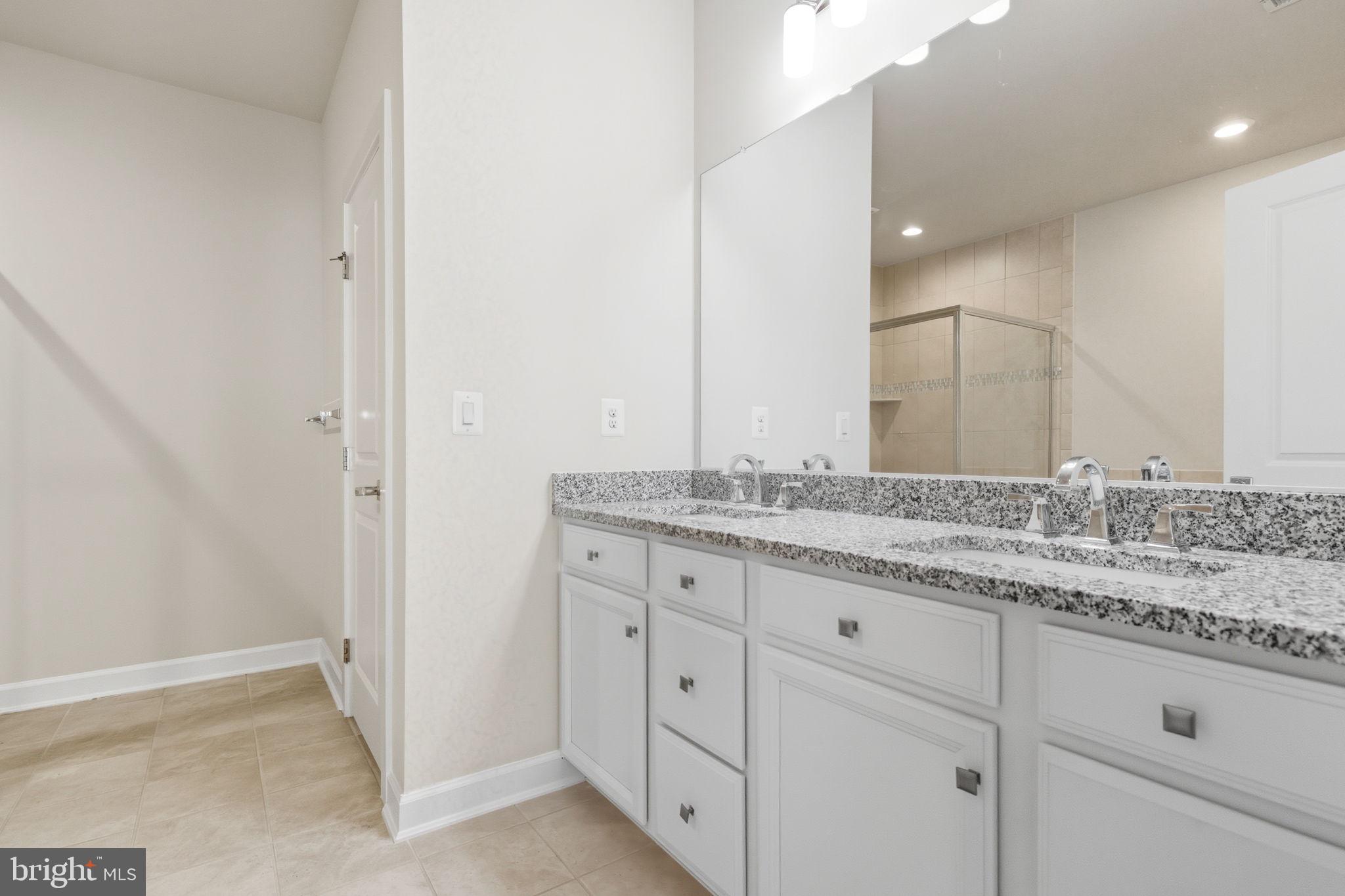 1803 BLUE MARBLE TERRACE SE