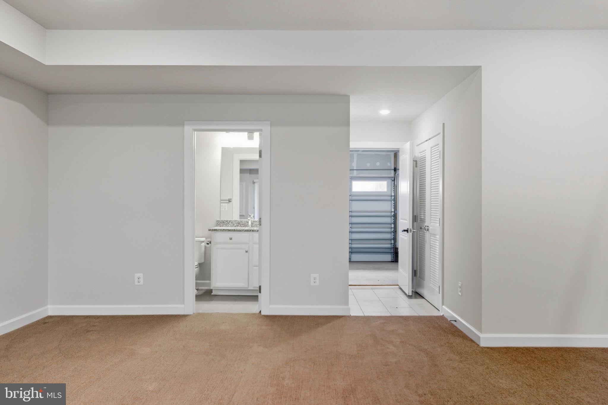 1803 BLUE MARBLE TERRACE SE