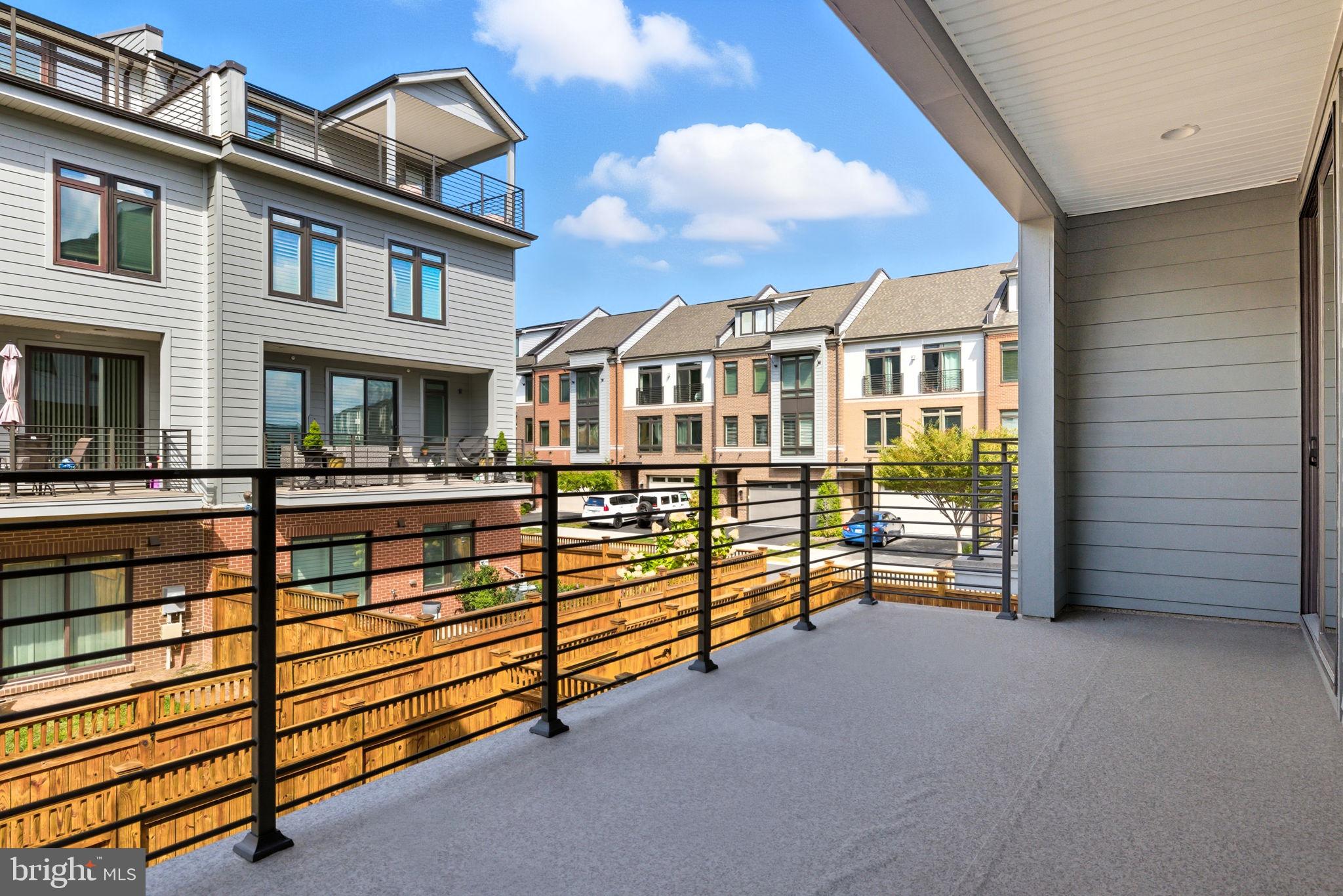 1803 BLUE MARBLE TERRACE SE