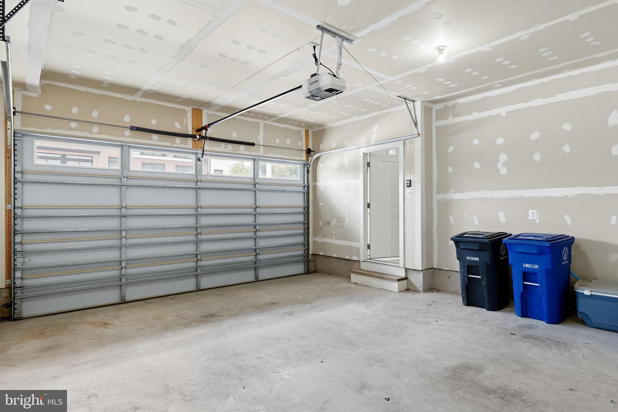 1803 BLUE MARBLE TERRACE SE