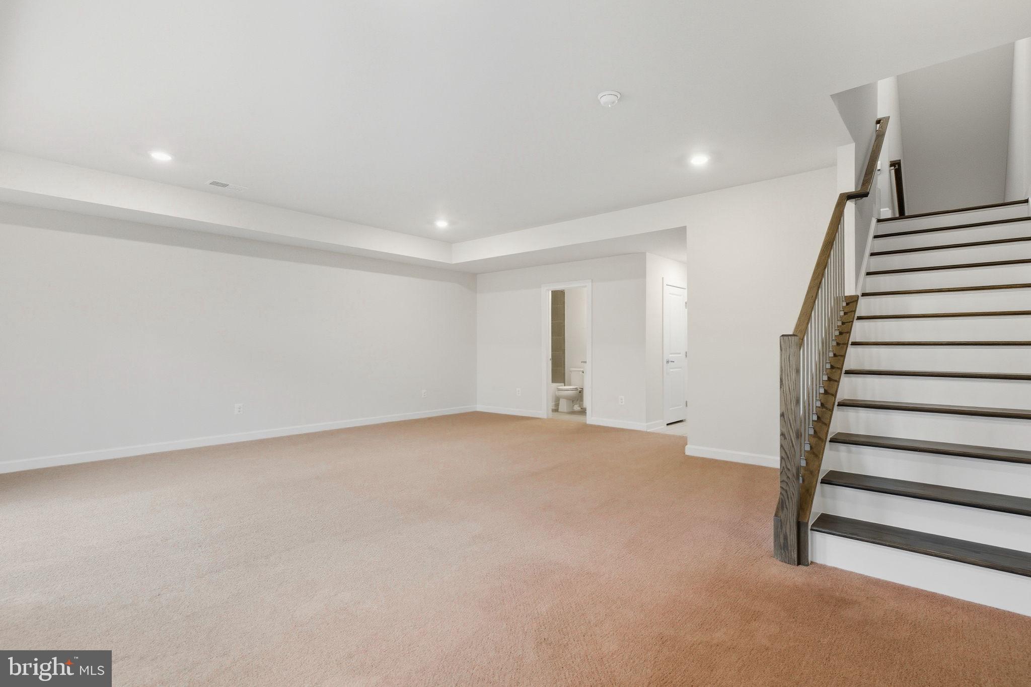 1803 BLUE MARBLE TERRACE SE