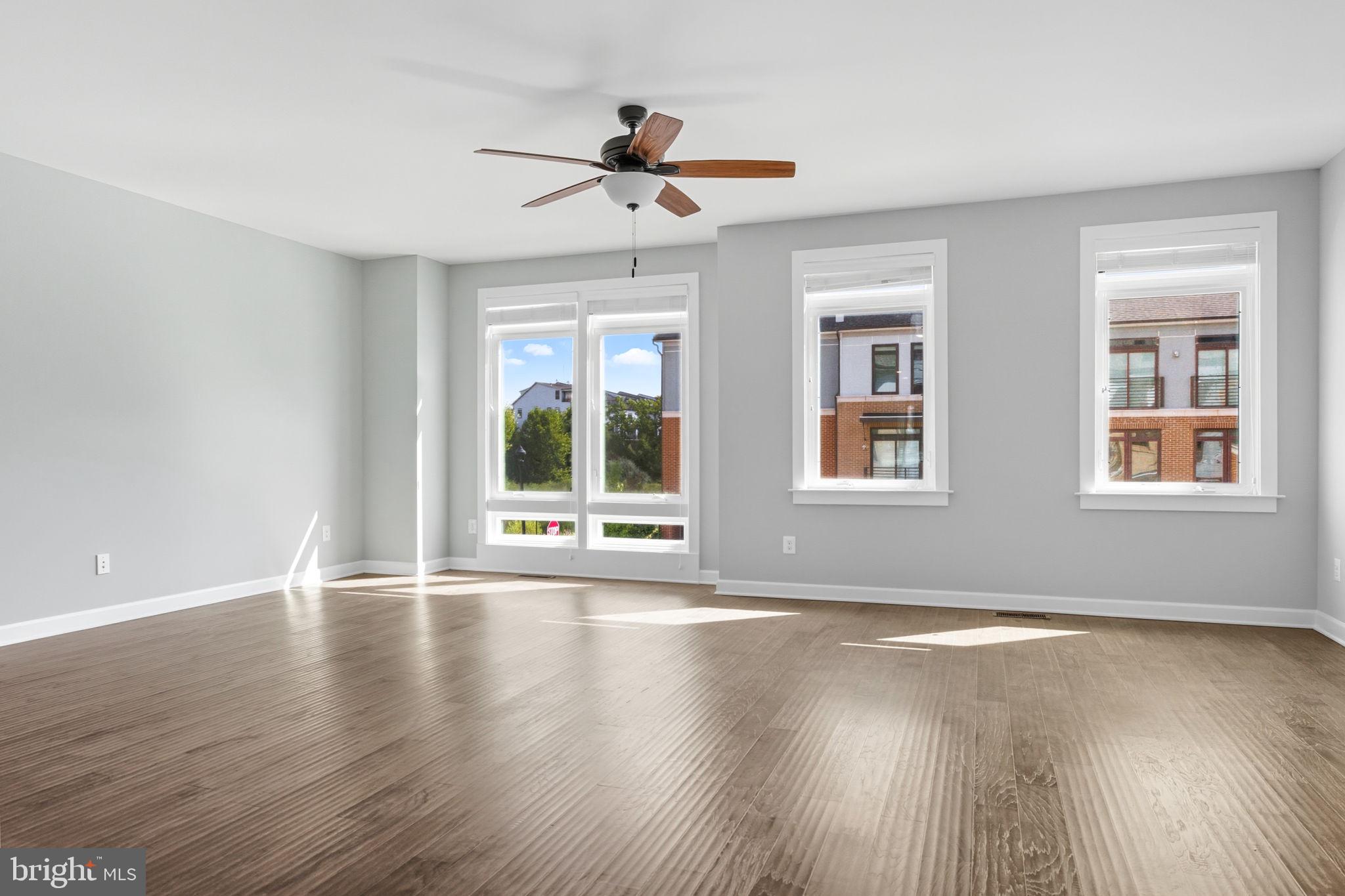 1803 BLUE MARBLE TERRACE SE