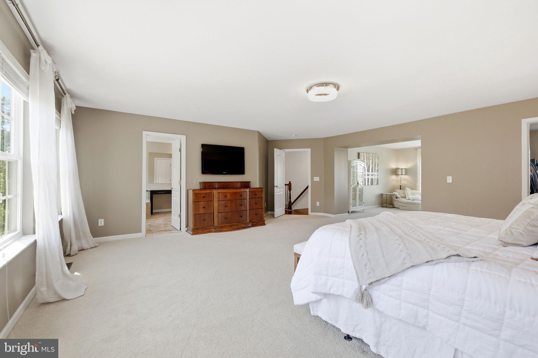 13506 EAGLES REST DRIVE