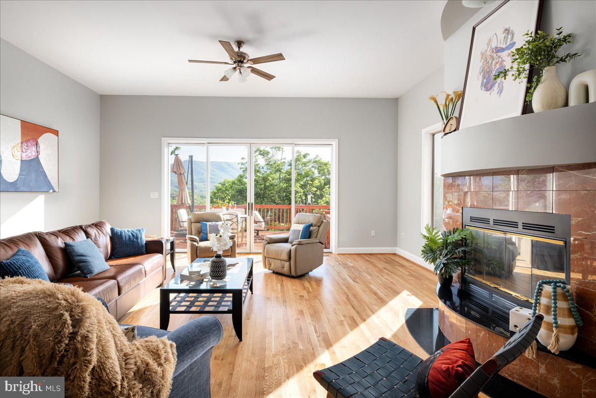106 CREST RIVER DRIVE