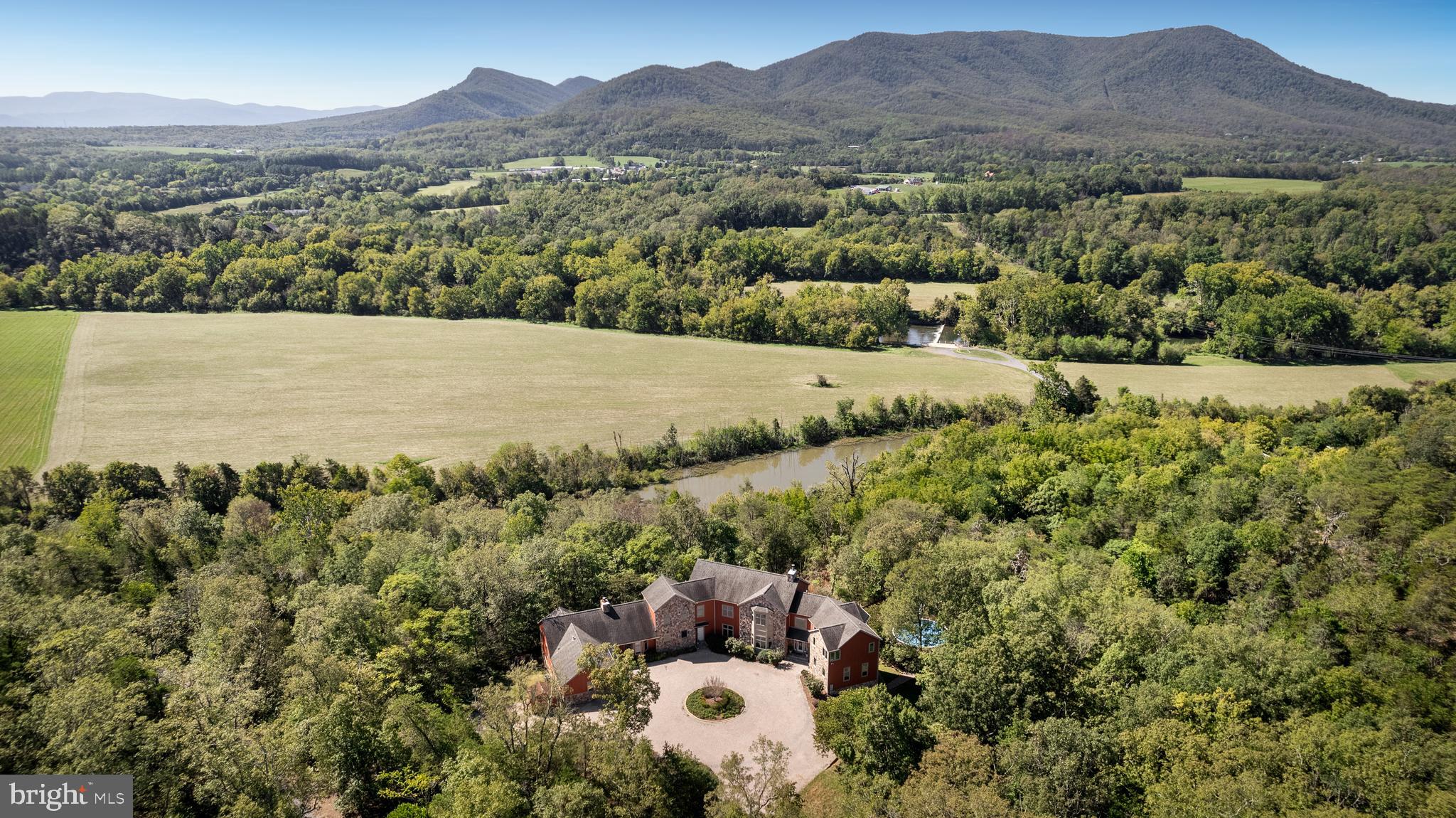 106 CREST RIVER DRIVE