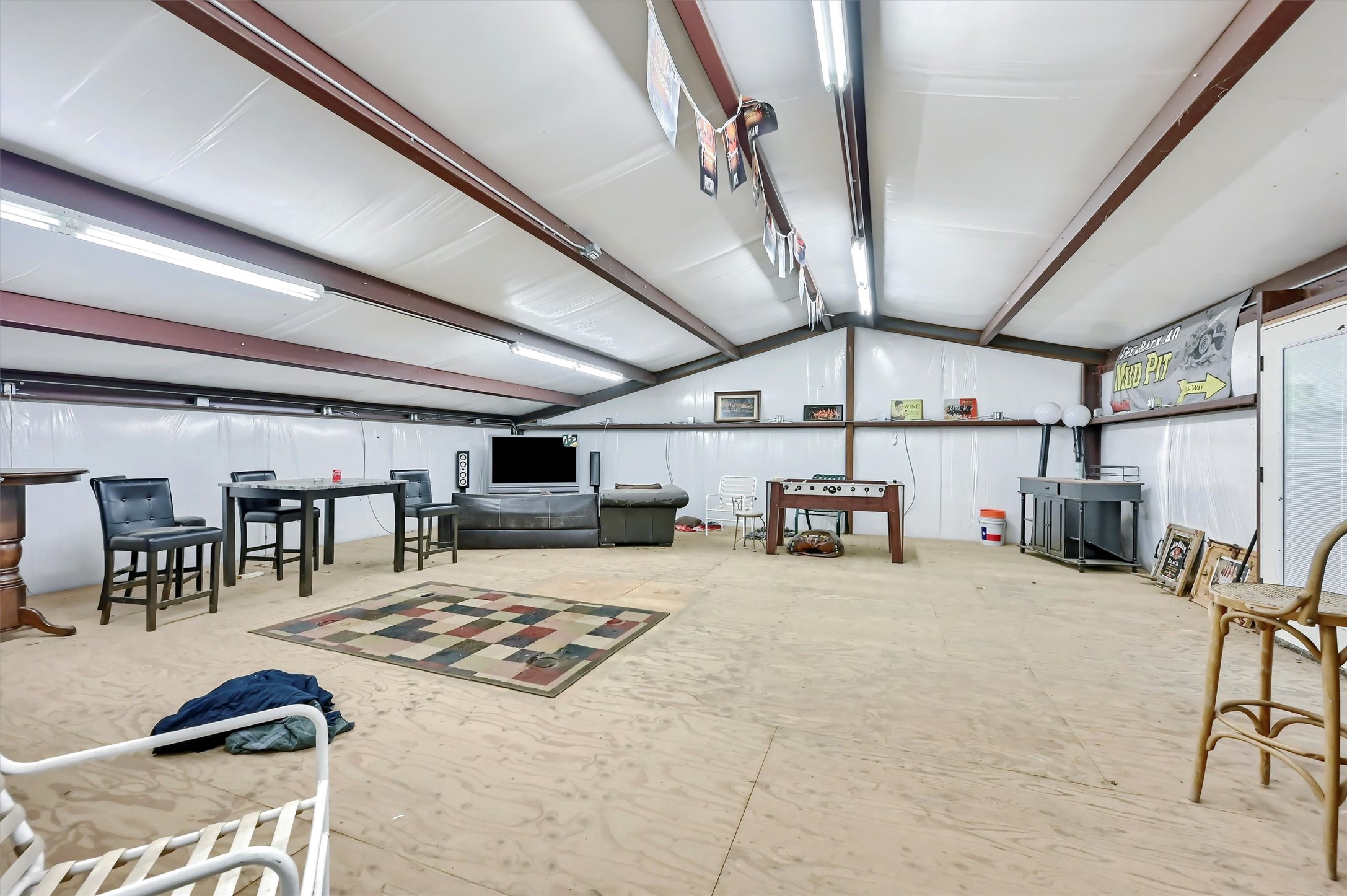 3138 Scarbrough Road