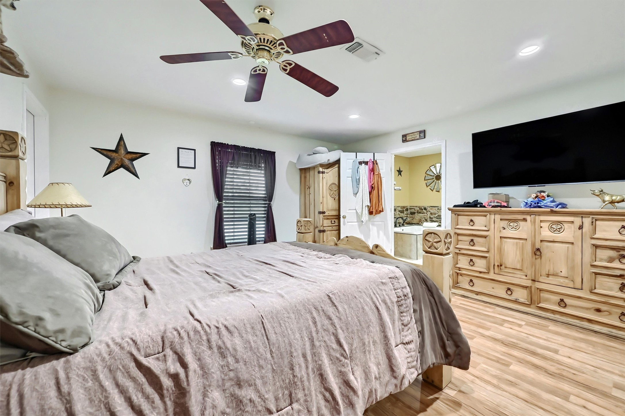 3138 Scarbrough Road