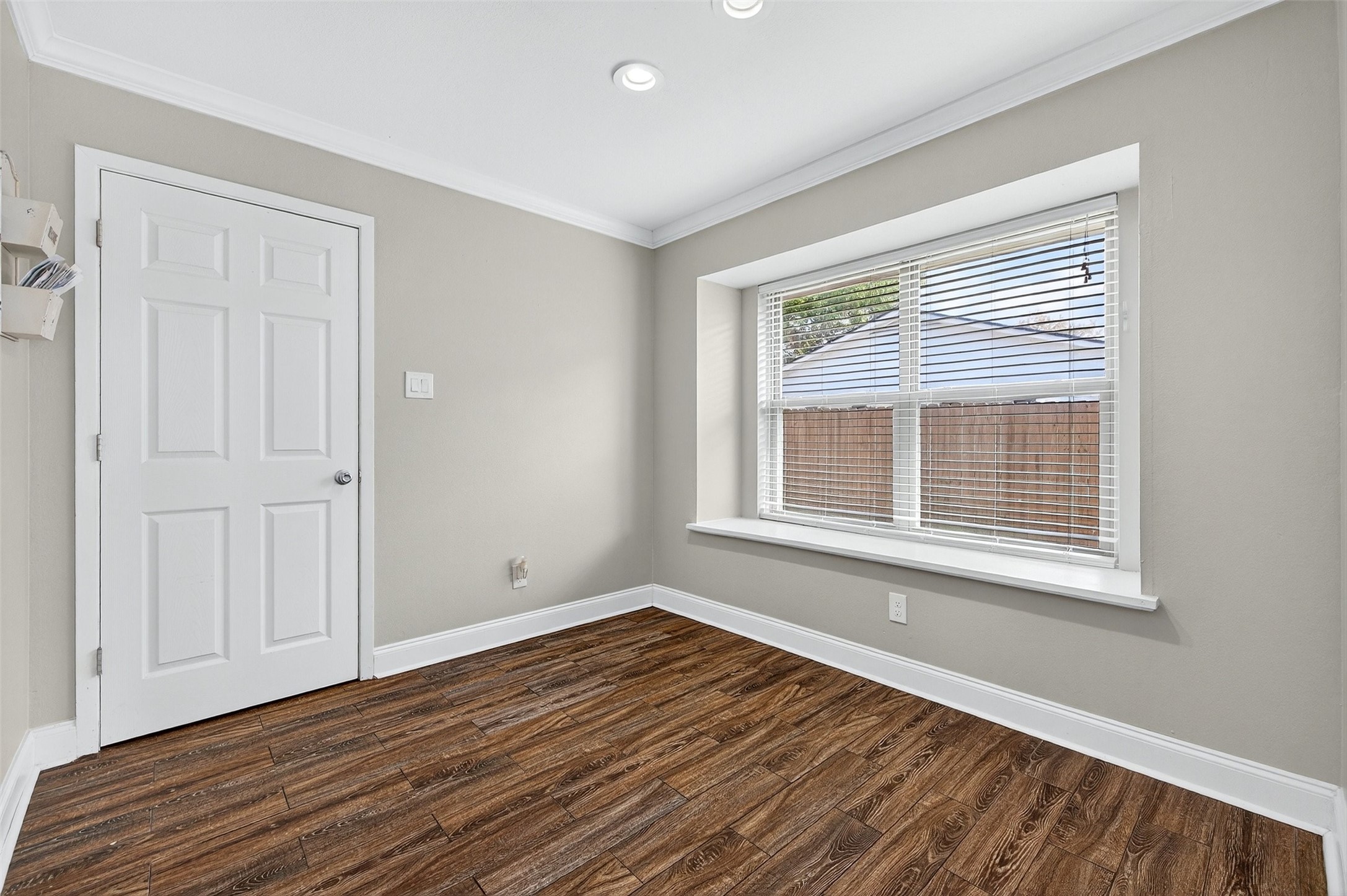 419 W Center Street