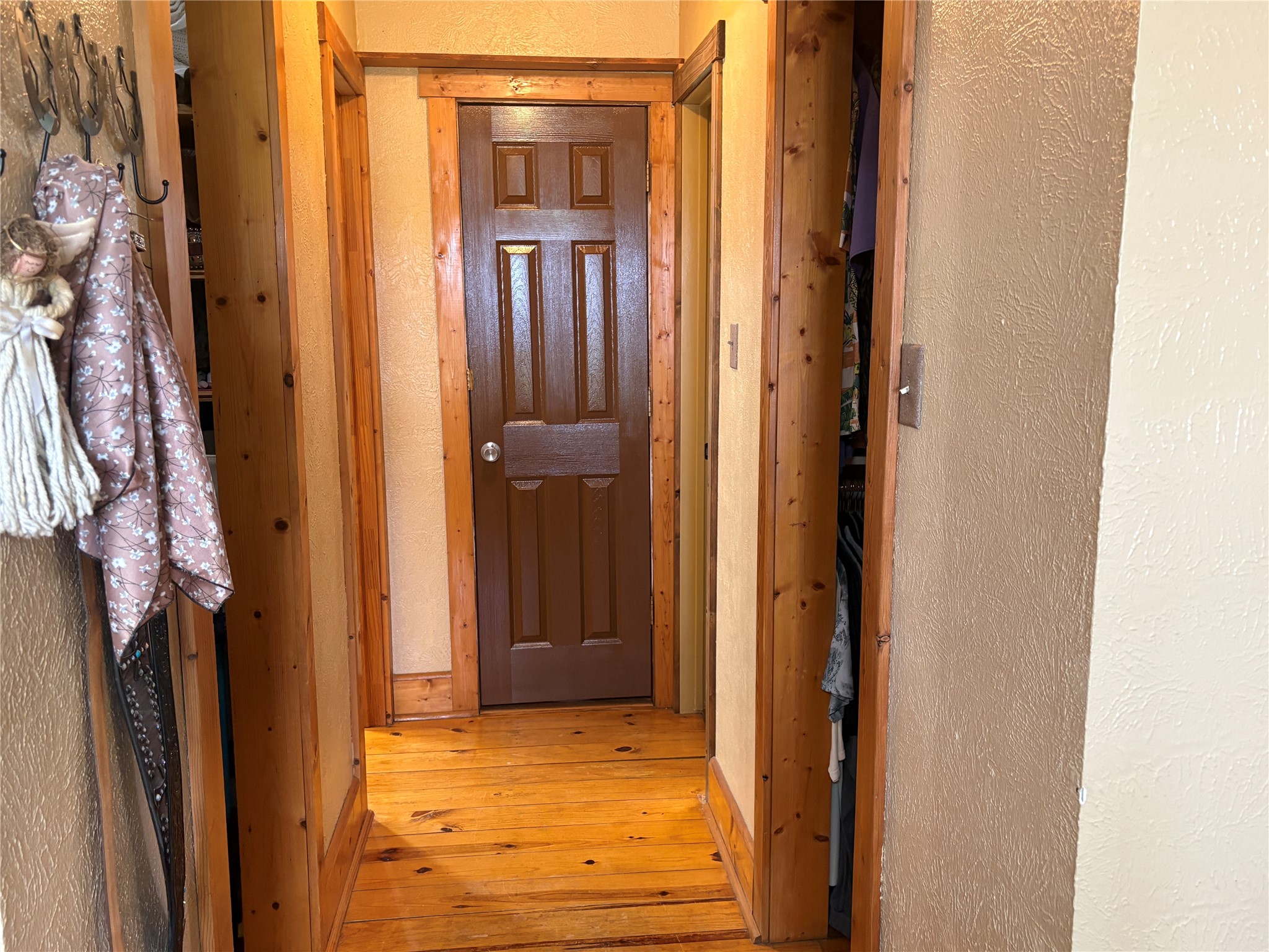 15901 County Road 1030