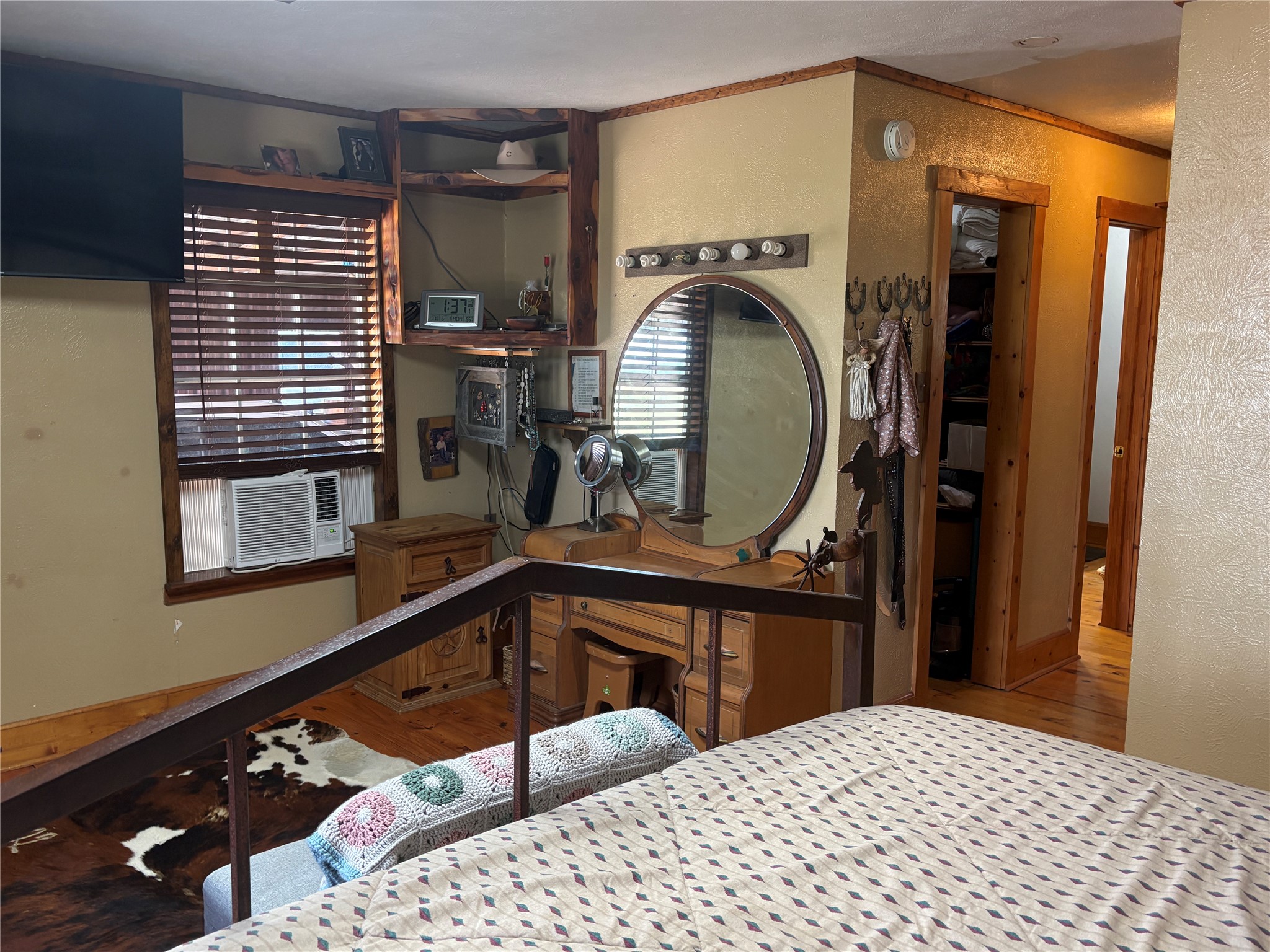 15901 County Road 1030