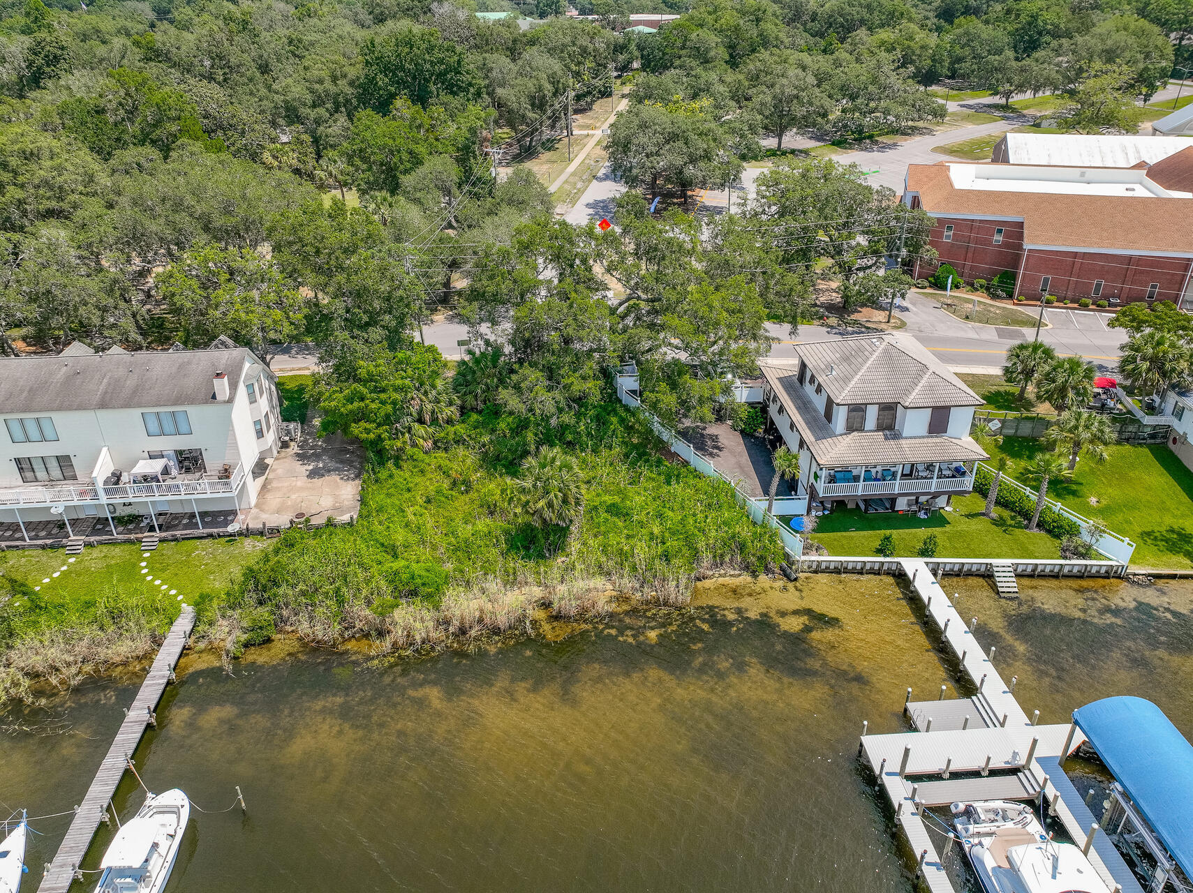 00 Bayshore Drive