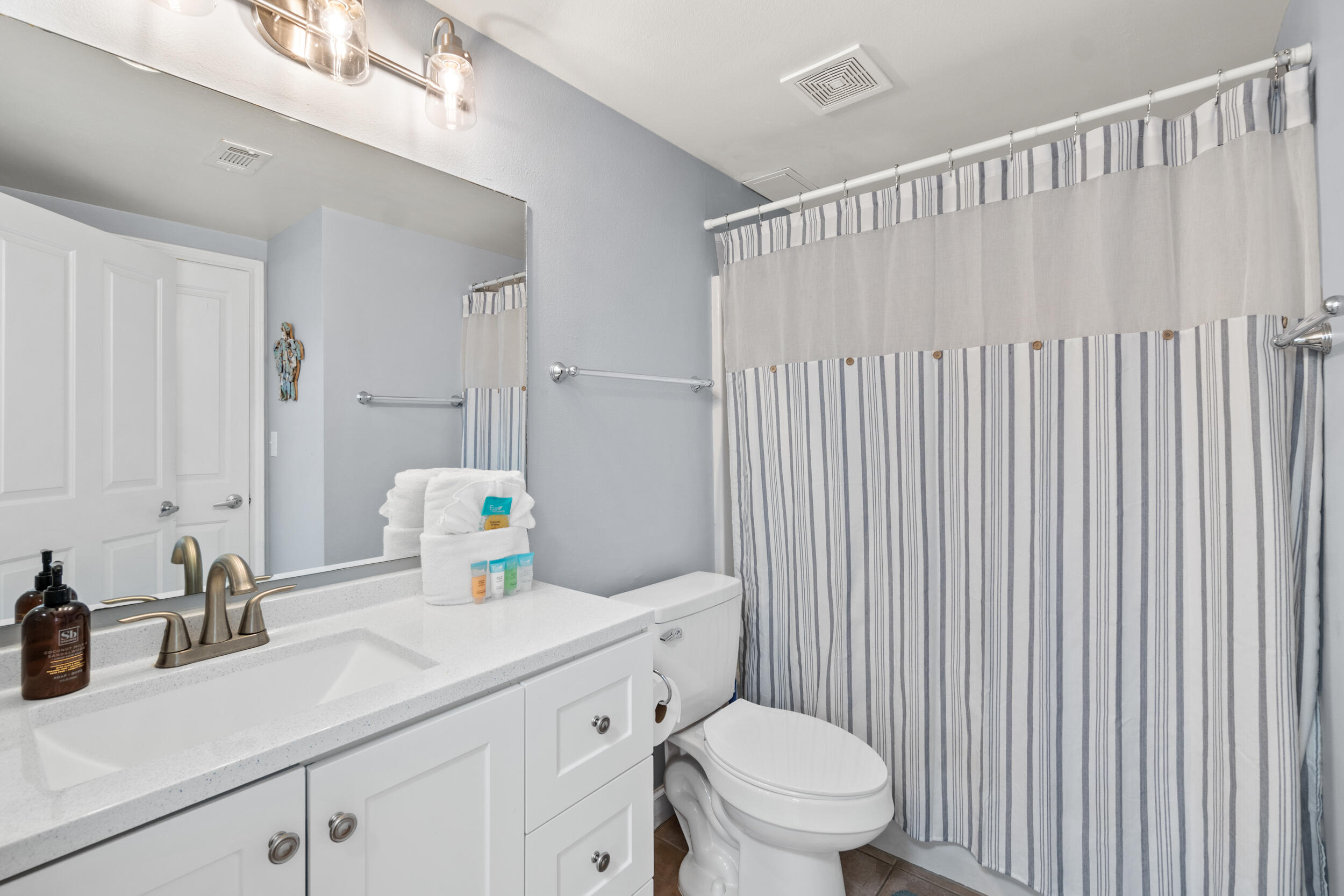 9900 S Thomas Drive, 1631