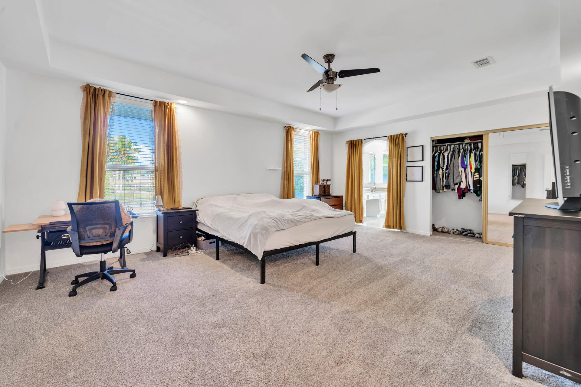 83 Lake Lorraine Circle