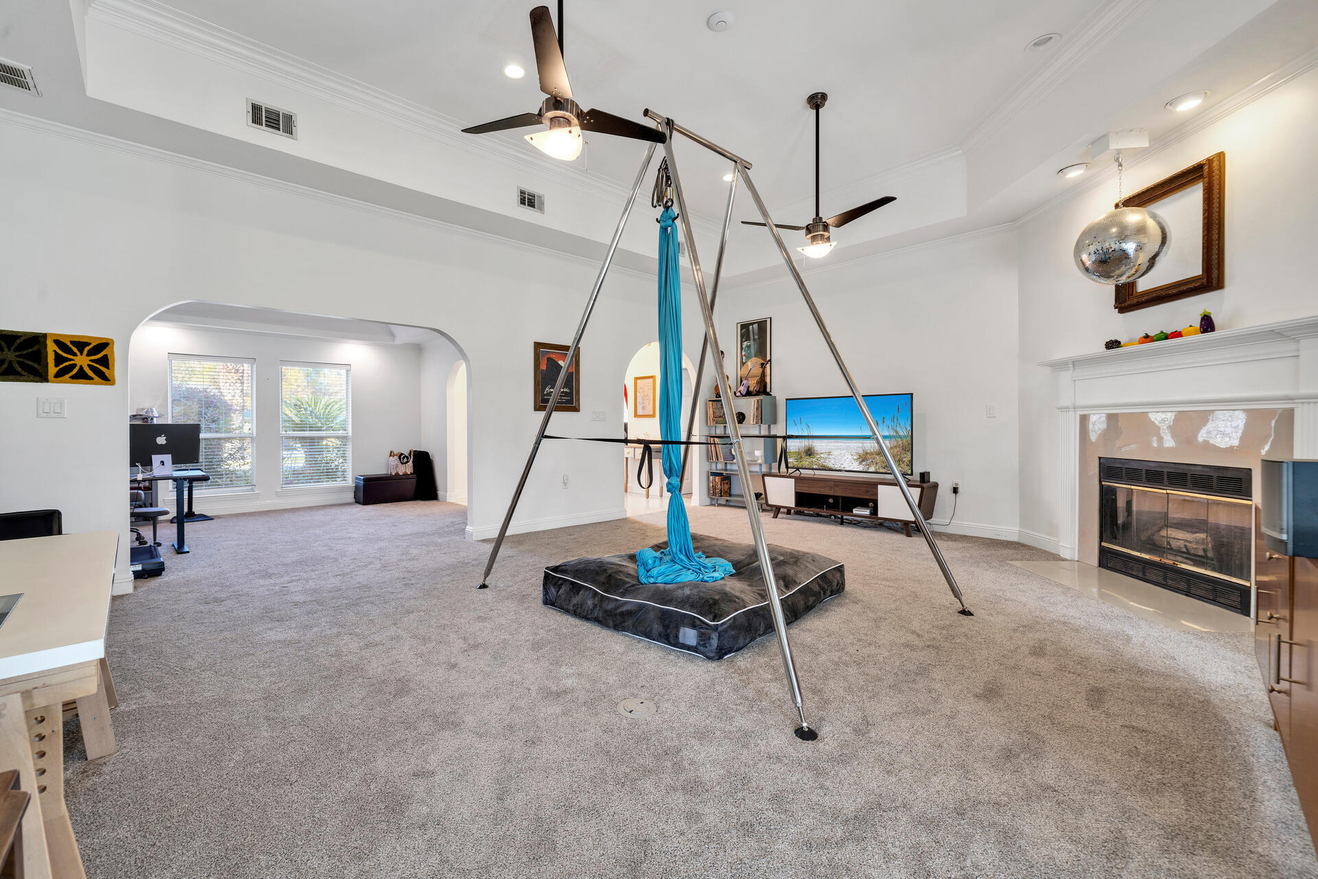 83 Lake Lorraine Circle