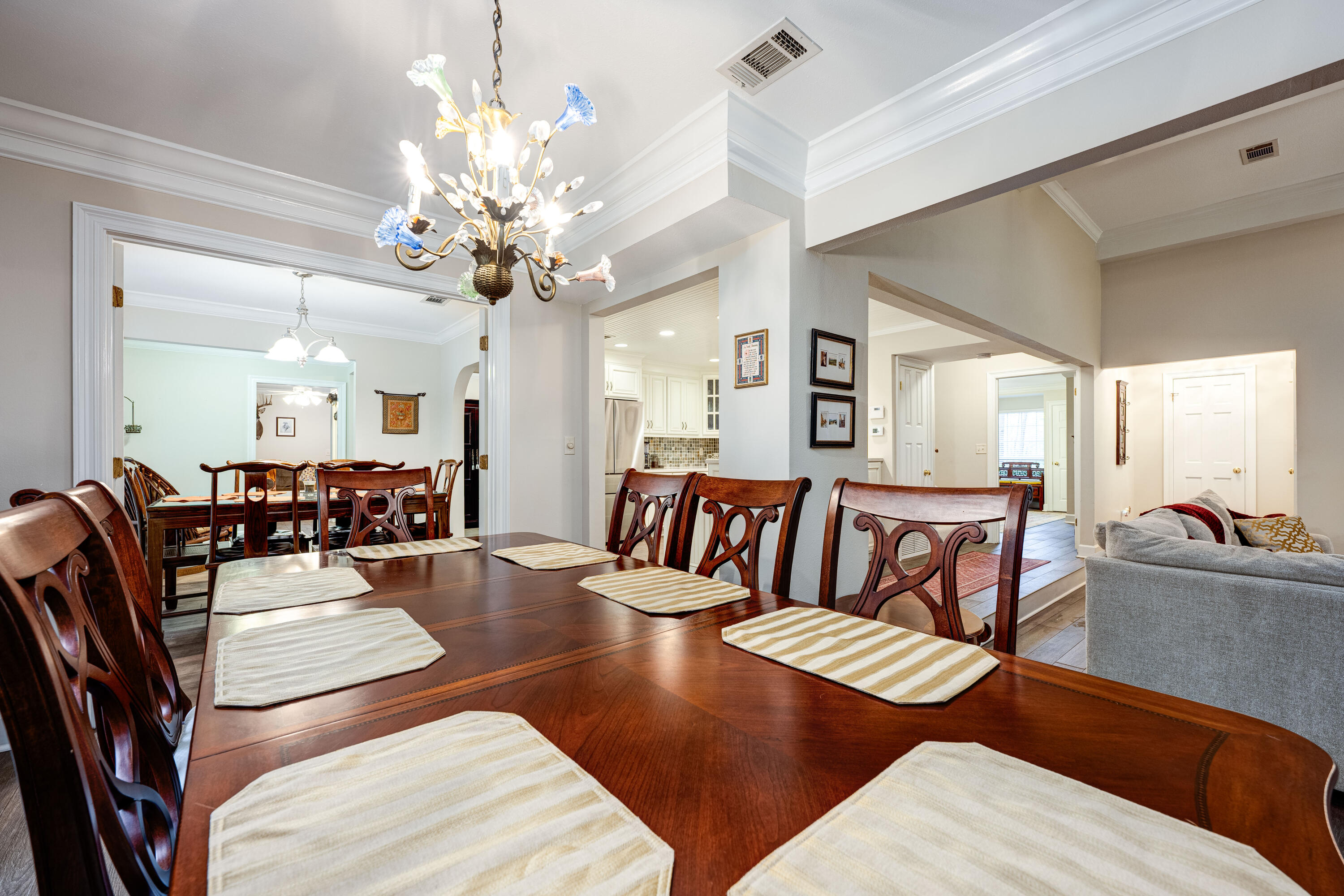 821 Lake Amick Drive