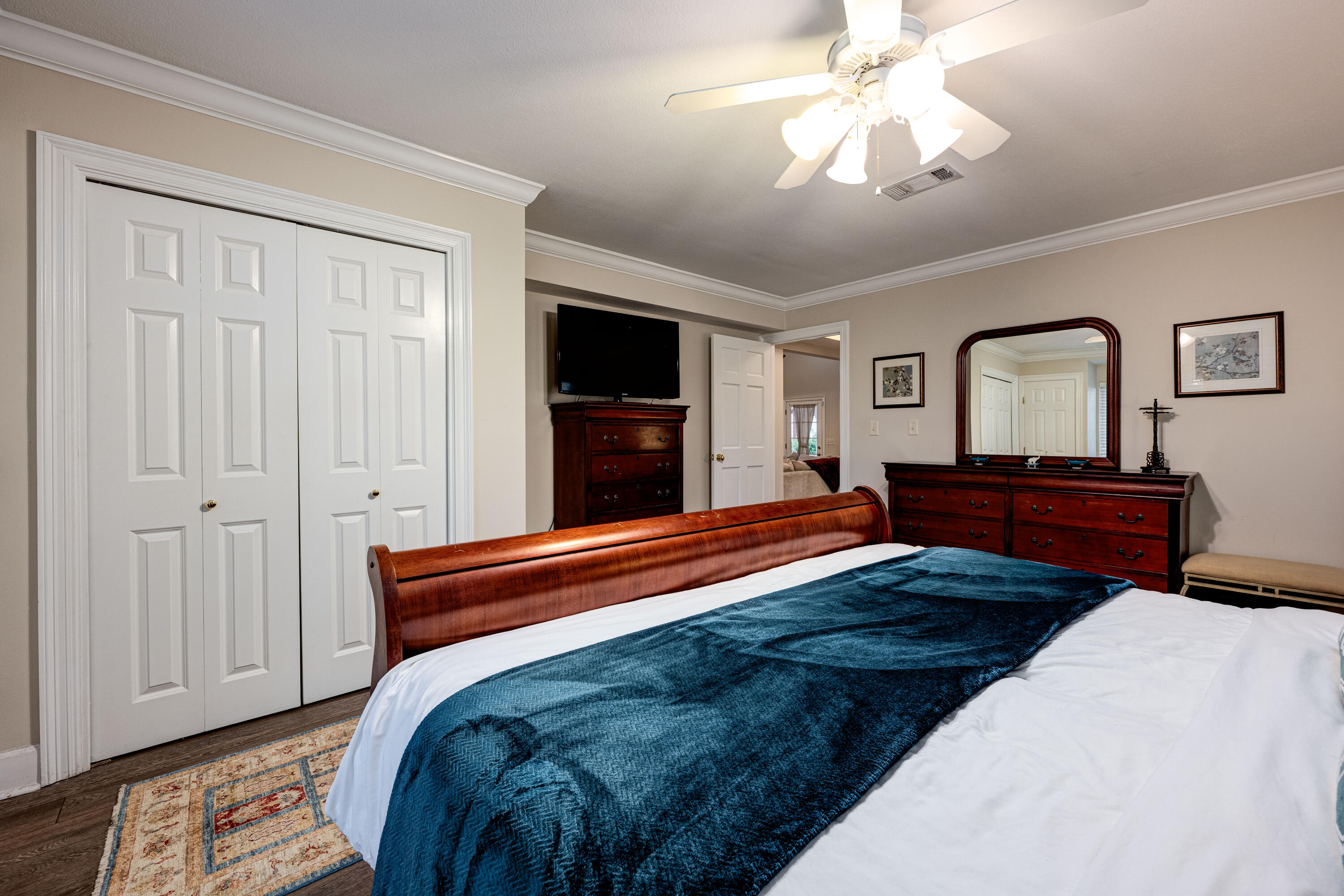 821 Lake Amick Drive