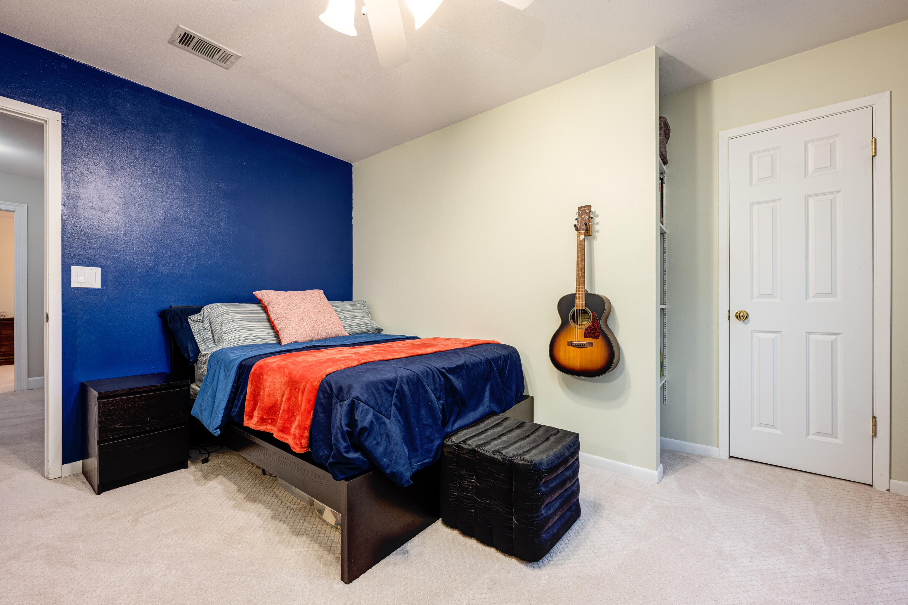 821 Lake Amick Drive