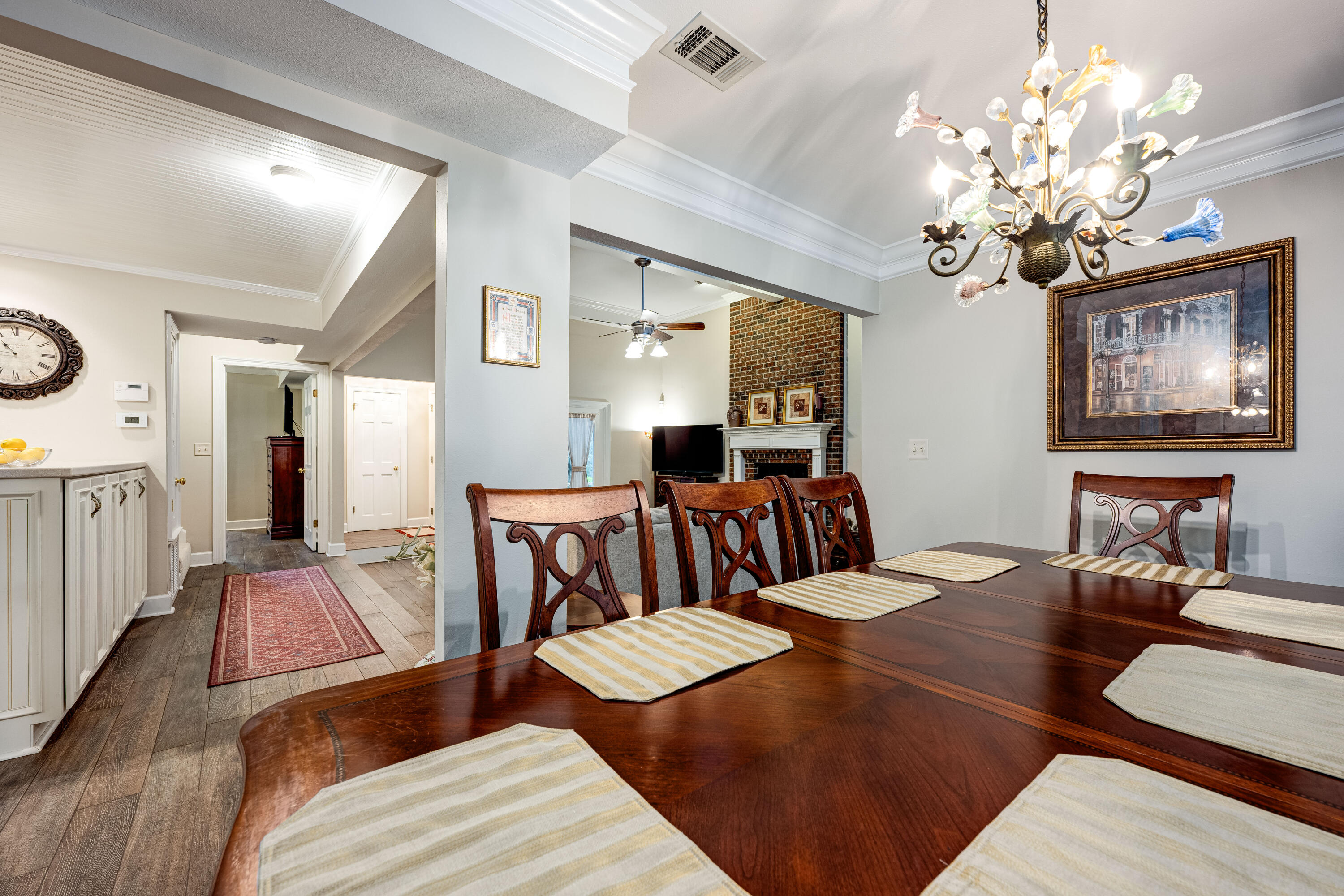 821 Lake Amick Drive