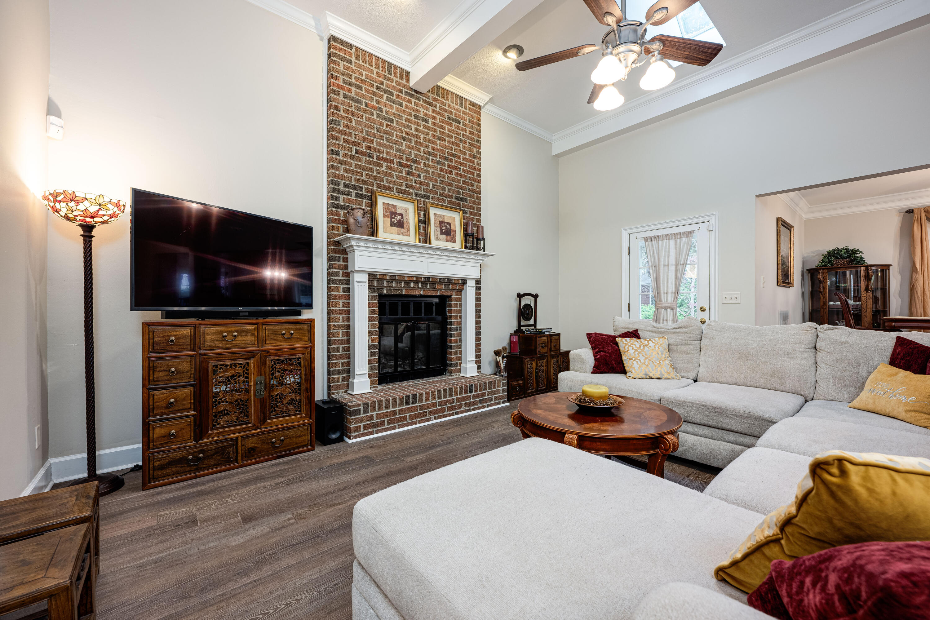 821 Lake Amick Drive