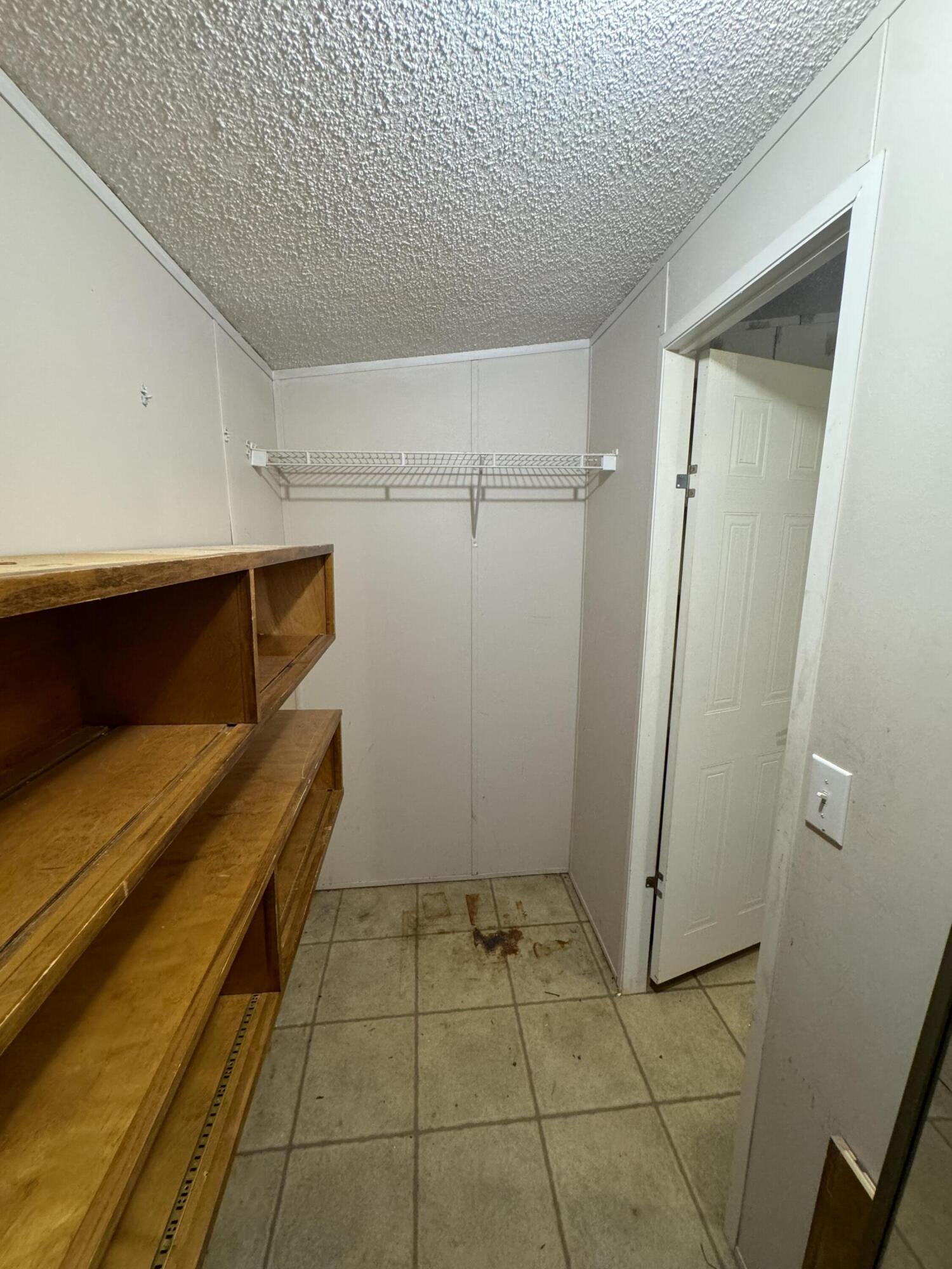 3080 CANYON Trail