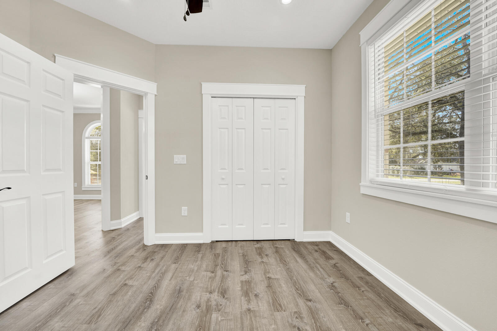252 Waterview Cove Drive