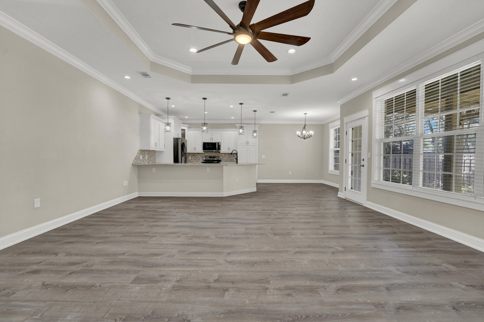 252 Waterview Cove Drive
