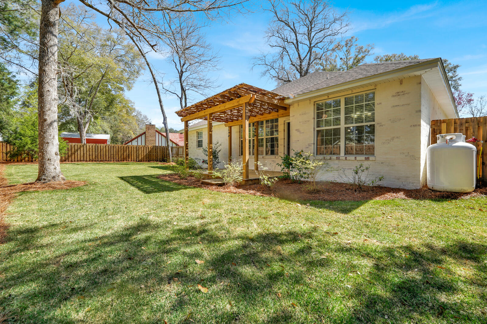 252 Waterview Cove Drive