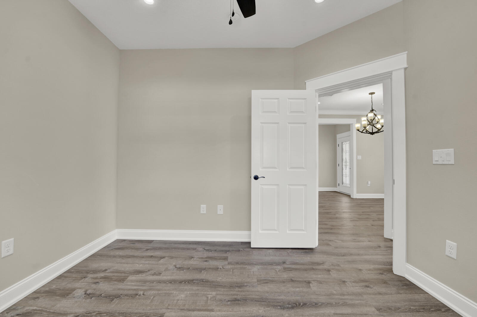 252 Waterview Cove Drive