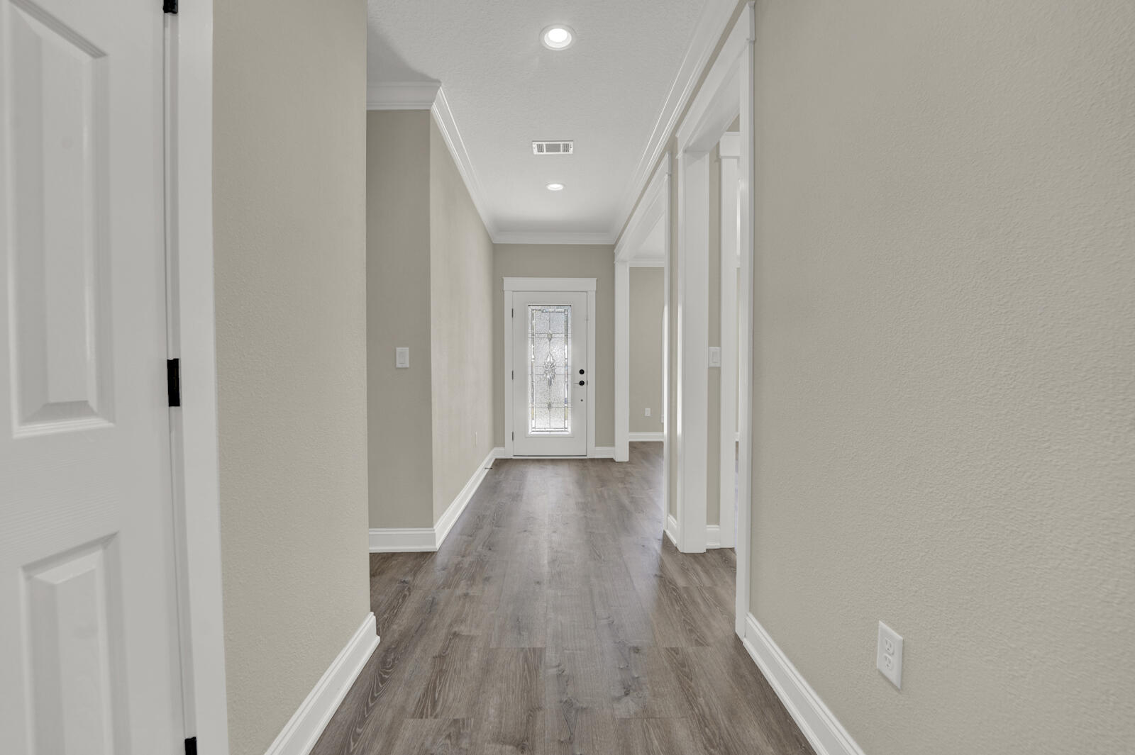 252 Waterview Cove Drive
